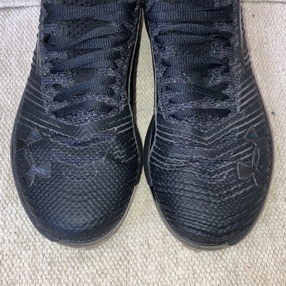 Under Armour Men's size 7 baseball Athletic Cleats with elasticized ankles - Picture 7 of 14